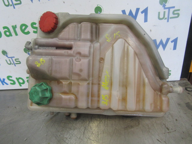 MERCEDES ATEGO 815 HEADERTANK P/NO A970 500 0449 - Κινητήρας και ανταλλακτικά για Φορτηγό: φωτογραφία 1 MERCEDES ATEGO 815 HEADERTANK P/NO A970 500 0449 - Κινητήρας και ανταλλακτικά για Φορτηγό: φωτογραφία 1