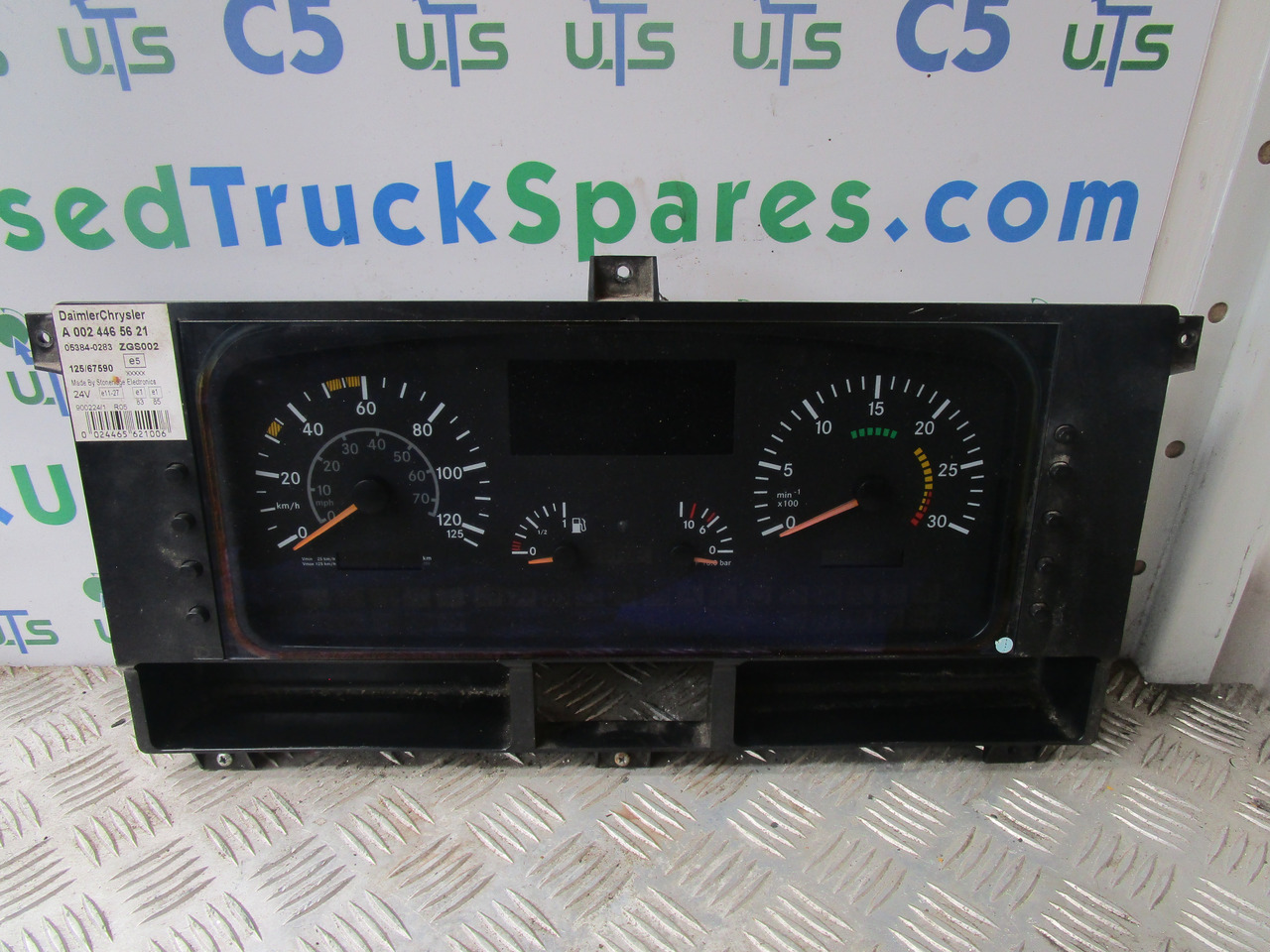 MERCEDES AXOR / ECONIC CLOCK CLUSTER P/NO A0024465621 - Ηλεκτρικό σύστημα για Φορτηγό: φωτογραφία 1 MERCEDES AXOR / ECONIC CLOCK CLUSTER P/NO A0024465621 - Ηλεκτρικό σύστημα για Φορτηγό: φωτογραφία 1