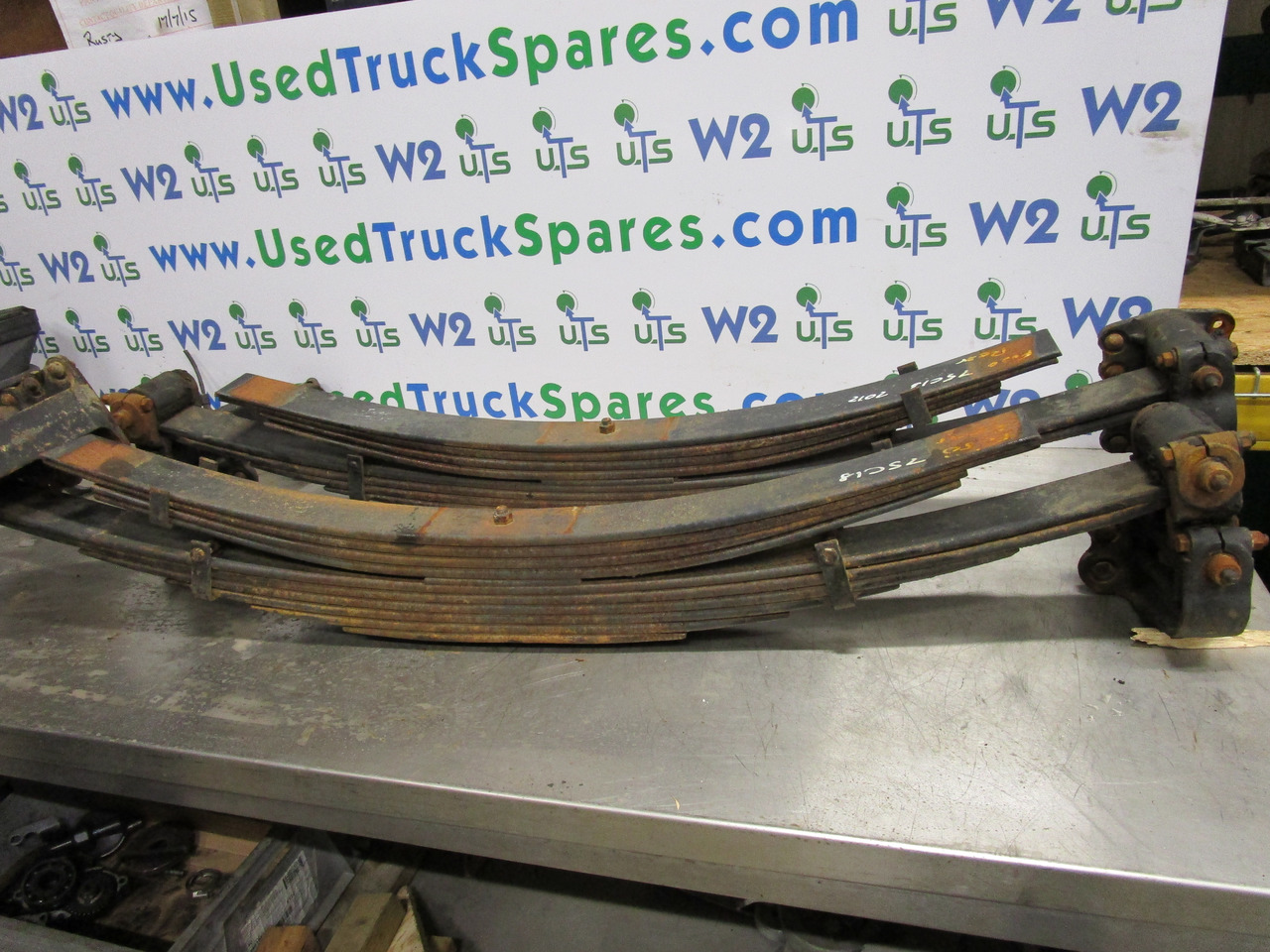 MITSUBISHI FUSO 75C15/18 REAR SPRINGS (PAIR) - Ανάρτηση για Φορτηγό: φωτογραφία 1 MITSUBISHI FUSO 75C15/18 REAR SPRINGS (PAIR) - Ανάρτηση για Φορτηγό: φωτογραφία 1