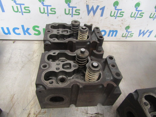 RENAULT PREMIUM 400 CYLINDER HEADS – 6 AVAILABLE - Κινητήρας και ανταλλακτικά για Φορτηγό: φωτογραφία 3 RENAULT PREMIUM 400 CYLINDER HEADS – 6 AVAILABLE - Κινητήρας και ανταλλακτικά για Φορτηγό: φωτογραφία 3