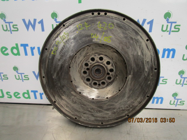 SCANIA 124 420 DC1203 FLYWHEEL - Κινητήρας και ανταλλακτικά για Φορτηγό: φωτογραφία 1 SCANIA 124 420 DC1203 FLYWHEEL - Κινητήρας και ανταλλακτικά για Φορτηγό: φωτογραφία 1