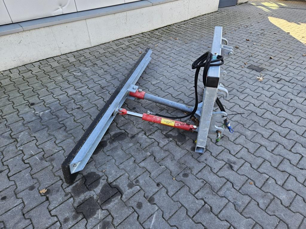 Fliegl Gummi-Schiebeschild - Φορτωτησ για τρακτερ: φωτογραφία 4 Fliegl Gummi-Schiebeschild - Φορτωτησ για τρακτερ: φωτογραφία 4