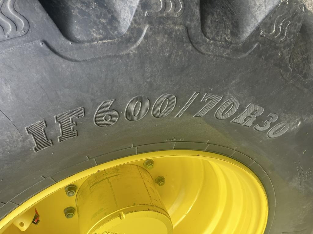 John Deere 6250R - Τρακτέρ: φωτογραφία 5 John Deere 6250R - Τρακτέρ: φωτογραφία 5