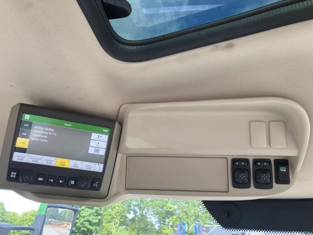 John Deere 6R230 - Τρακτέρ: φωτογραφία 2 John Deere 6R230 - Τρακτέρ: φωτογραφία 2