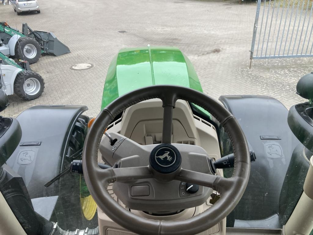 John Deere 6R250 - Τρακτέρ: φωτογραφία 5 John Deere 6R250 - Τρακτέρ: φωτογραφία 5