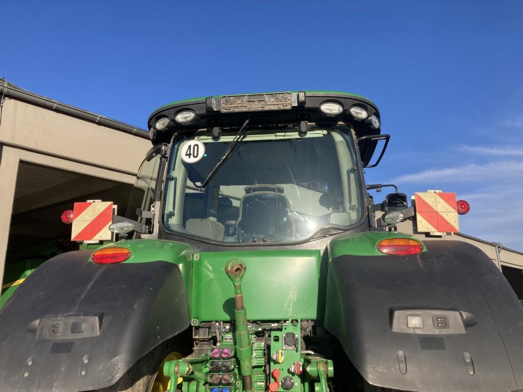 Τρακτέρ John Deere 8345R: φωτογραφία 9 Τρακτέρ John Deere 8345R: φωτογραφία 9