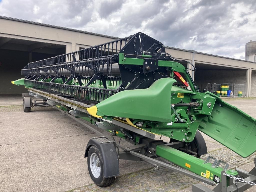 John Deere RD35F - Θεριζοαλωνιστική μηχανή: φωτογραφία 1 John Deere RD35F - Θεριζοαλωνιστική μηχανή: φωτογραφία 1