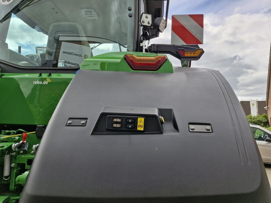 John Deere TRAKTOR 7R330 - Τρακτέρ: φωτογραφία 3 John Deere TRAKTOR 7R330 - Τρακτέρ: φωτογραφία 3