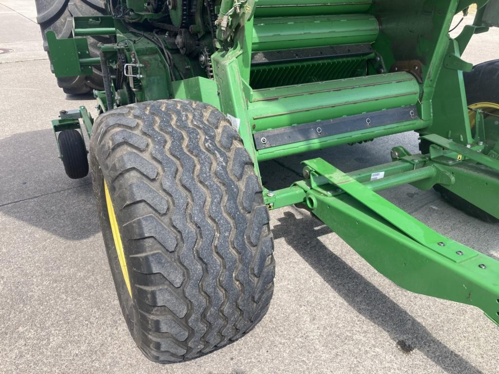 John Deere V461M - PAKET FÜR RUNDBALLENPR - Μηχάνημα περιτύλιξης: φωτογραφία 5 John Deere V461M - PAKET FÜR RUNDBALLENPR - Μηχάνημα περιτύλιξης: φωτογραφία 5