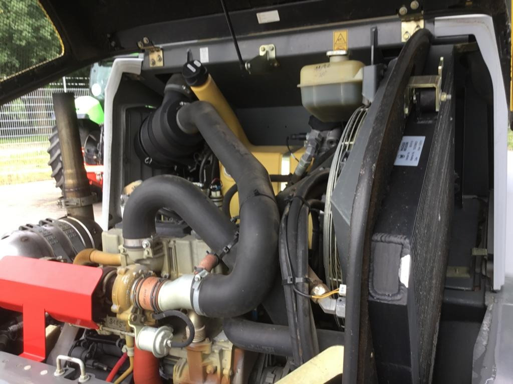 Kramer 8105 - Ελαστιχοφόρος φορτωτής: φωτογραφία 4 Kramer 8105 - Ελαστιχοφόρος φορτωτής: φωτογραφία 4