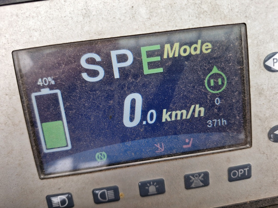 Μίσθωση Manitou ME 420 Manitou ME 420: φωτογραφία 6