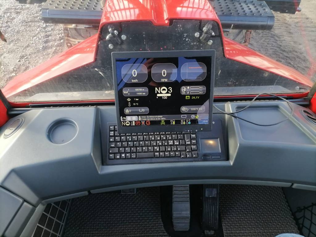 Komatsu 875 - Λαστιχοφόρα προωθητικo - forwarder: φωτογραφία 4 Komatsu 875 - Λαστιχοφόρα προωθητικo - forwarder: φωτογραφία 4