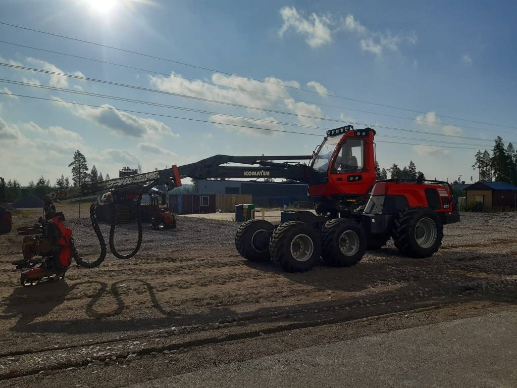 Komatsu 931.2 - Συλλεκτική μηχανή - forest harvester: φωτογραφία 1 Komatsu 931.2 - Συλλεκτική μηχανή - forest harvester: φωτογραφία 1
