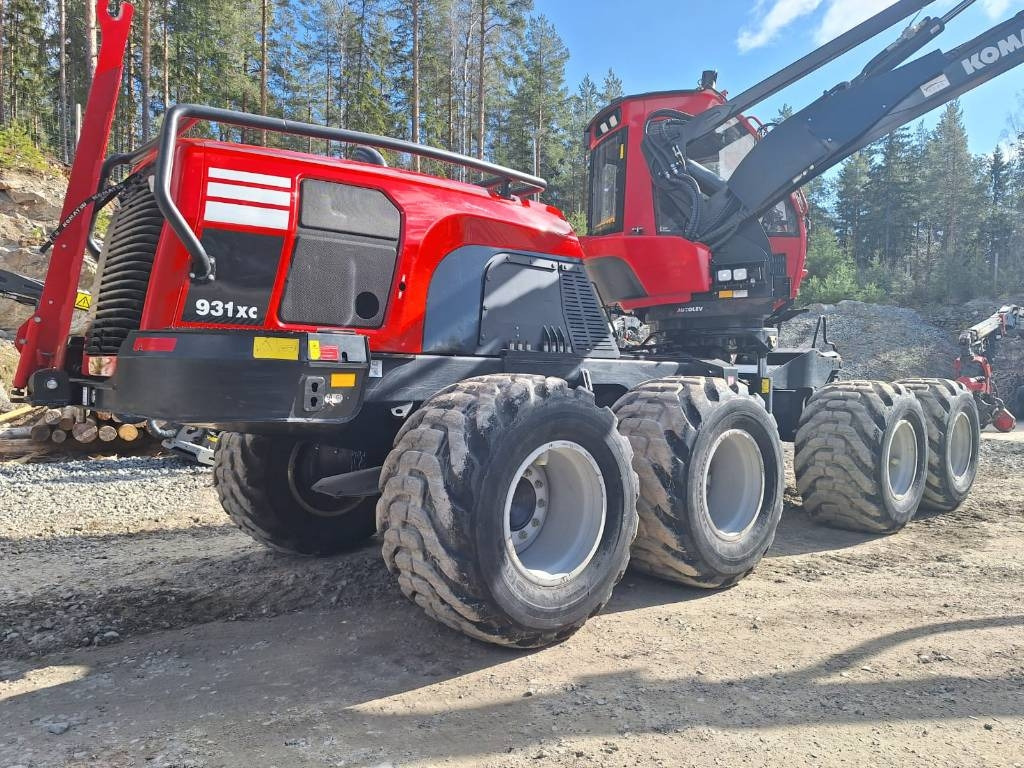 Komatsu 931 XC - Συλλεκτική μηχανή - forest harvester: φωτογραφία 2 Komatsu 931 XC - Συλλεκτική μηχανή - forest harvester: φωτογραφία 2