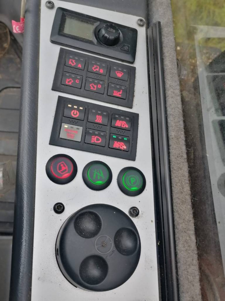 Komatsu 931 - Συλλεκτική μηχανή - forest harvester: φωτογραφία 5 Komatsu 931 - Συλλεκτική μηχανή - forest harvester: φωτογραφία 5