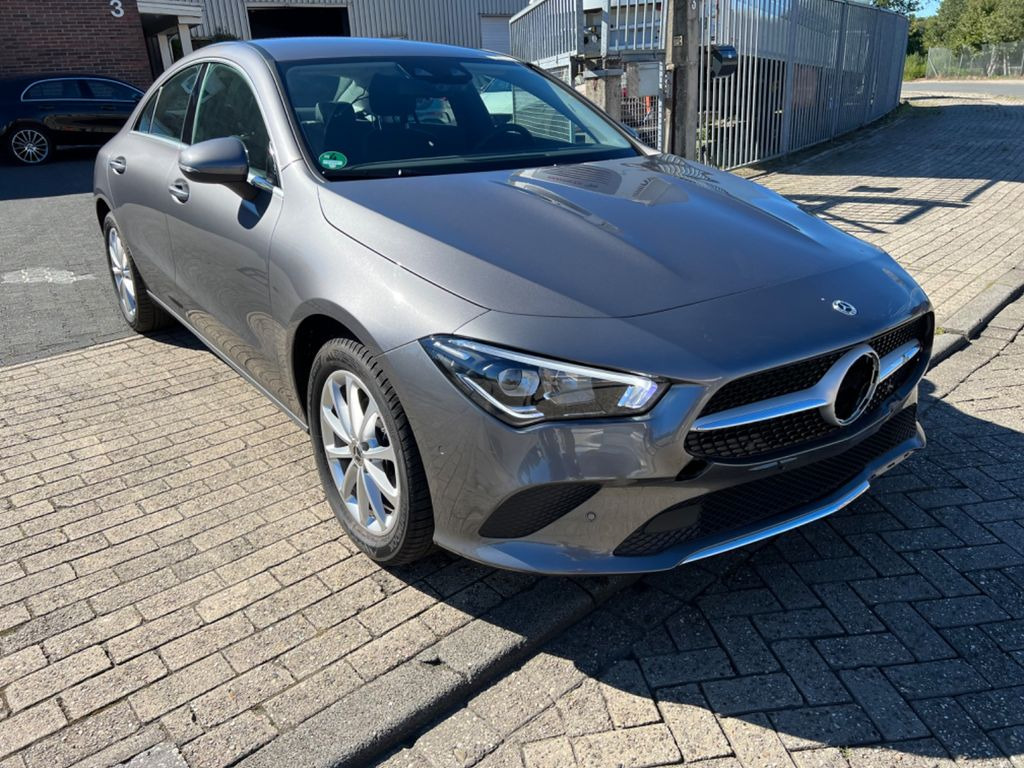 Mercedes-Benz CLA 180 4.500 KM NAVI-LED - Grosse Bildschirm - Αυτοκίνητο: φωτογραφία 1 Mercedes-Benz CLA 180 4.500 KM NAVI-LED - Grosse Bildschirm - Αυτοκίνητο: φωτογραφία 1