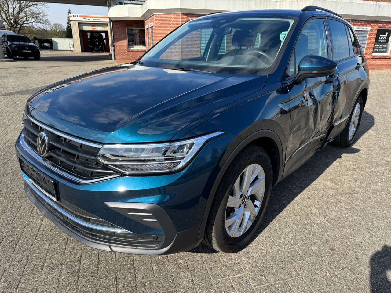 Volkswagen Tiguan Life 4Motion 2.0 TDI 7-Gang AHK - Αυτοκίνητο: φωτογραφία 3 Volkswagen Tiguan Life 4Motion 2.0 TDI 7-Gang AHK - Αυτοκίνητο: φωτογραφία 3
