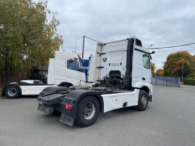 Mercedes-Benz Actros - Τράκτορας: φωτογραφία 3 Mercedes-Benz Actros - Τράκτορας: φωτογραφία 3