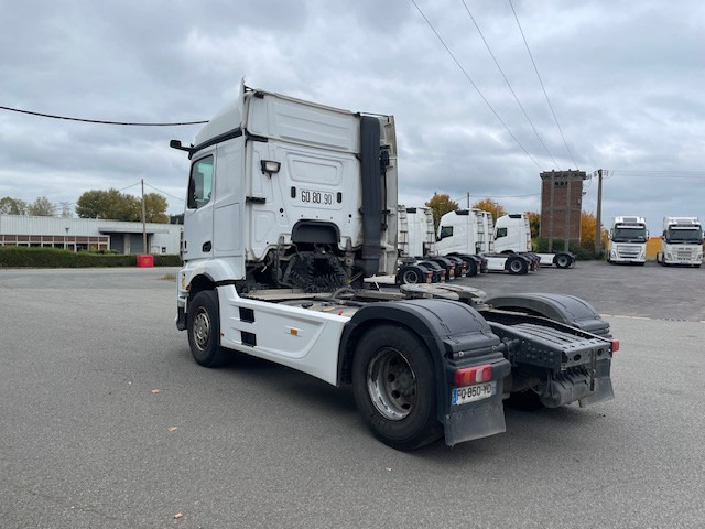 Mercedes-Benz Actros - Τράκτορας: φωτογραφία 4 Mercedes-Benz Actros - Τράκτορας: φωτογραφία 4