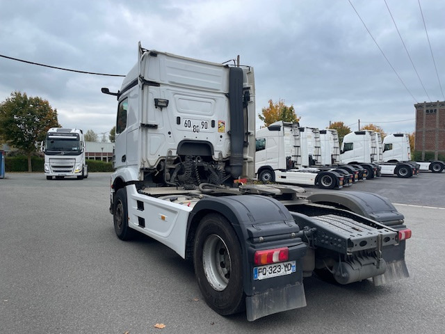 Mercedes-Benz Actros - Τράκτορας: φωτογραφία 4 Mercedes-Benz Actros - Τράκτορας: φωτογραφία 4