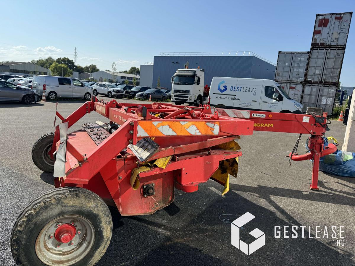 Agram JET CUT T320 FINGER - Χορτοκοπτικό: φωτογραφία 3 Agram JET CUT T320 FINGER - Χορτοκοπτικό: φωτογραφία 3