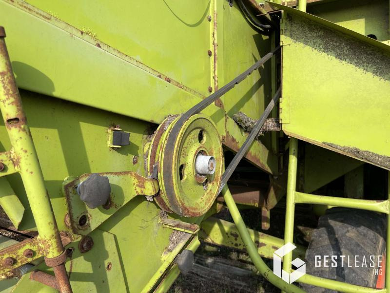 Θεριζοαλωνιστική μηχανή Claas DOMINATOR 86: φωτογραφία 15