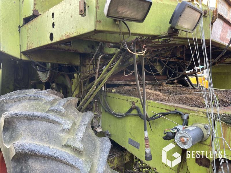 Θεριζοαλωνιστική μηχανή Claas DOMINATOR 86: φωτογραφία 7
