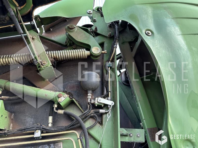 Krone COMPRIMA V 150 XC - Χορτοδετική μηχανή στρόγγυλης μπάλας: φωτογραφία 5 Krone COMPRIMA V 150 XC - Χορτοδετική μηχανή στρόγγυλης μπάλας: φωτογραφία 5