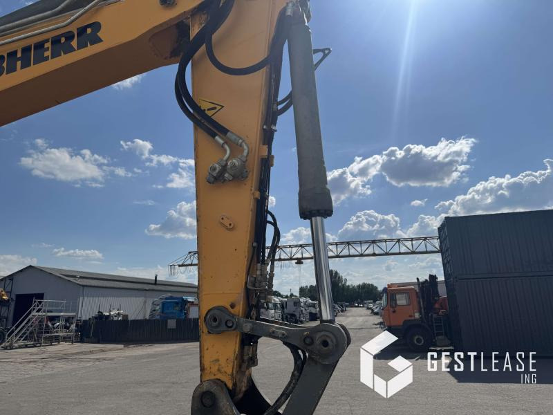Liebherr R922SLC - Ερπυστριοφόρος εκσκαφέας: φωτογραφία 5 Liebherr R922SLC - Ερπυστριοφόρος εκσκαφέας: φωτογραφία 5