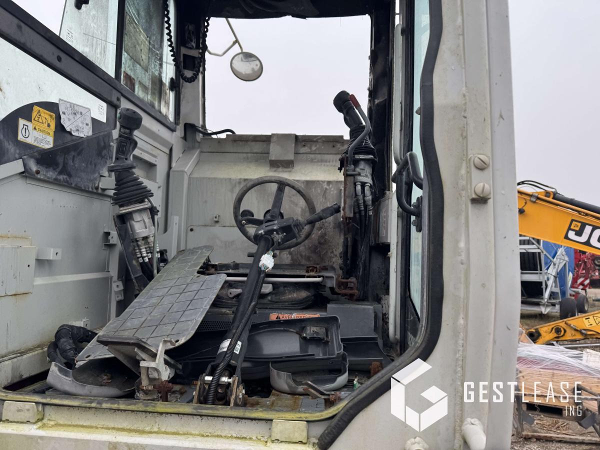 Τροχοφόρος εκσκαφέας Takeuchi TB295W: φωτογραφία 6