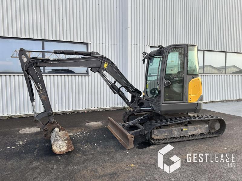 Volvo ECR50D - Μίνι εκσκαφέας: φωτογραφία 1 Volvo ECR50D - Μίνι εκσκαφέας: φωτογραφία 1