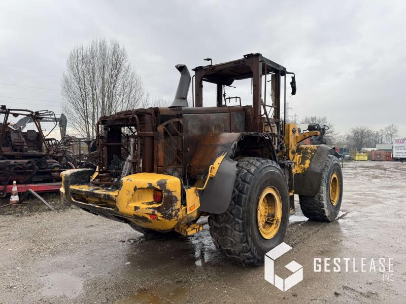 Volvo L 120 F - Ελαστιχοφόρος φορτωτής: φωτογραφία 3 Volvo L 120 F - Ελαστιχοφόρος φορτωτής: φωτογραφία 3