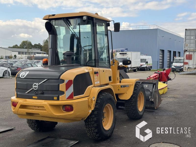 Volvo L30G - Ελαστιχοφόρος φορτωτής: φωτογραφία 3 Volvo L30G - Ελαστιχοφόρος φορτωτής: φωτογραφία 3