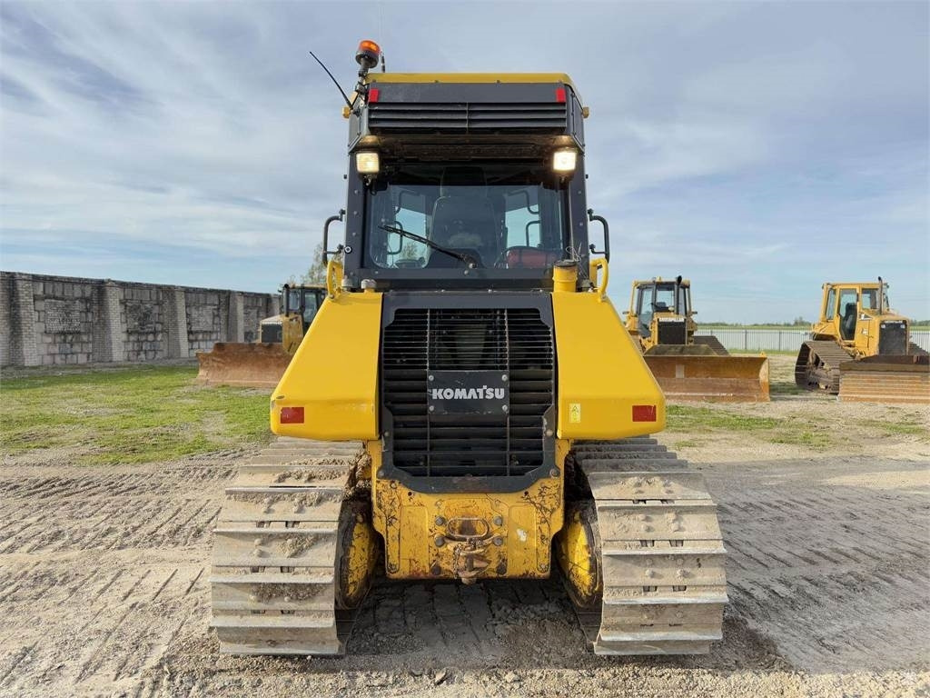 Komatsu D51EX-22 , GPS ready - Μπουλντόζα: φωτογραφία 5 Komatsu D51EX-22 , GPS ready - Μπουλντόζα: φωτογραφία 5