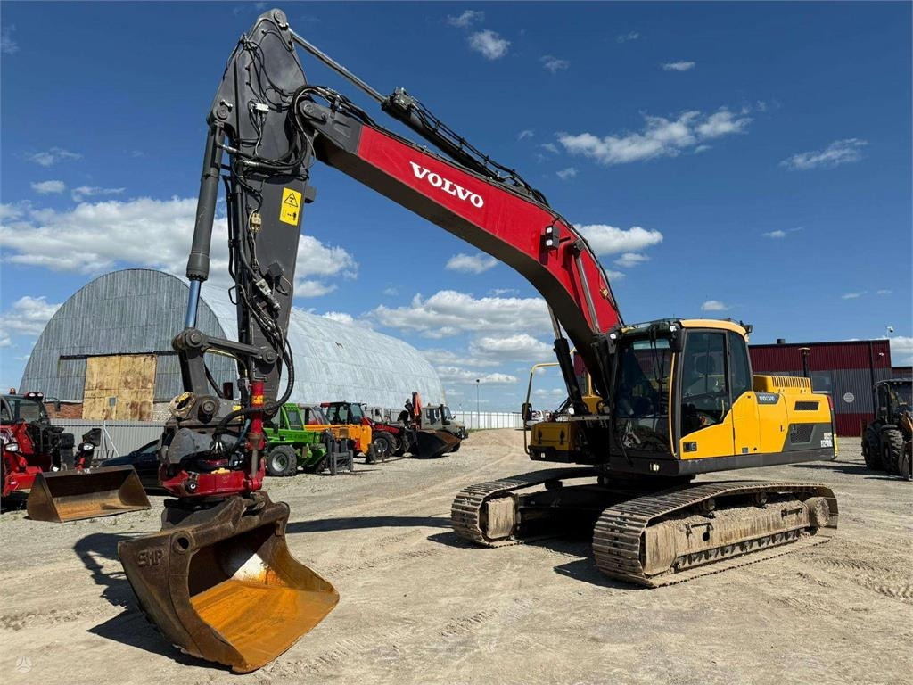 Volvo EC 250 DL 3D LEICA + ROTOTILT - Ερπυστριοφόρος εκσκαφέας: φωτογραφία 3 Volvo EC 250 DL 3D LEICA + ROTOTILT - Ερπυστριοφόρος εκσκαφέας: φωτογραφία 3