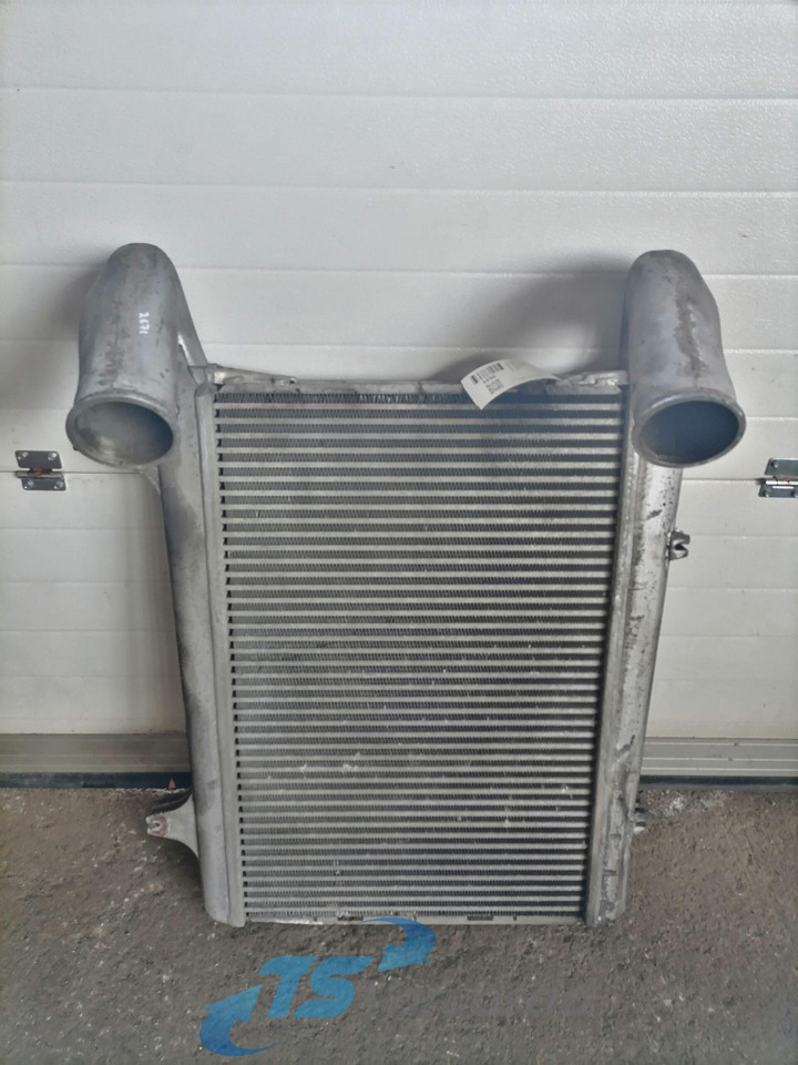 DAF Intercooler radiator 1691394 - Ενδιάμεσος ψύκτης για Φορτηγό: φωτογραφία 2 DAF Intercooler radiator 1691394 - Ενδιάμεσος ψύκτης για Φορτηγό: φωτογραφία 2