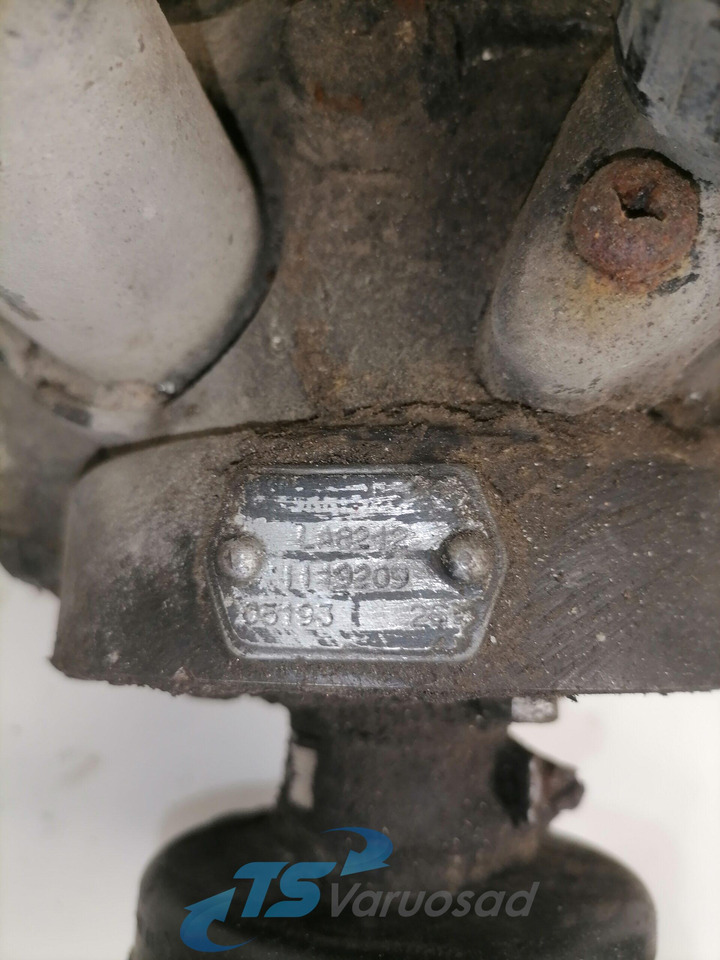 MAN Air dryer LA8212 - Βαλβίδα φρένων για Φορτηγό: φωτογραφία 4 MAN Air dryer LA8212 - Βαλβίδα φρένων για Φορτηγό: φωτογραφία 4