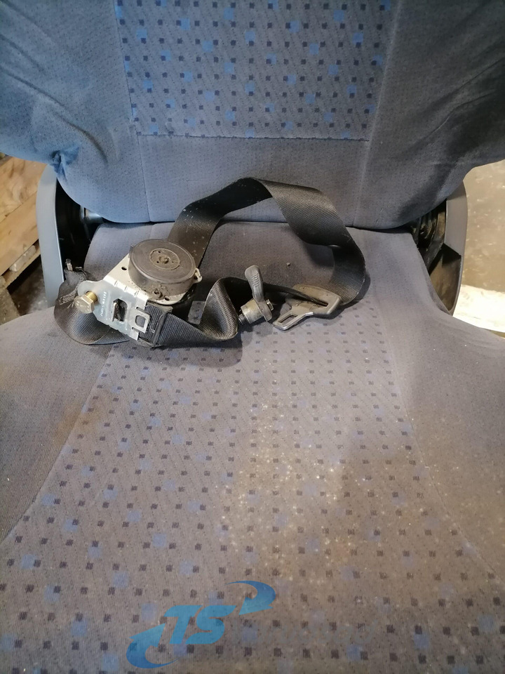 MAN Passenger seat - Kάθισμα για Φορτηγό: φωτογραφία 2 MAN Passenger seat - Kάθισμα για Φορτηγό: φωτογραφία 2