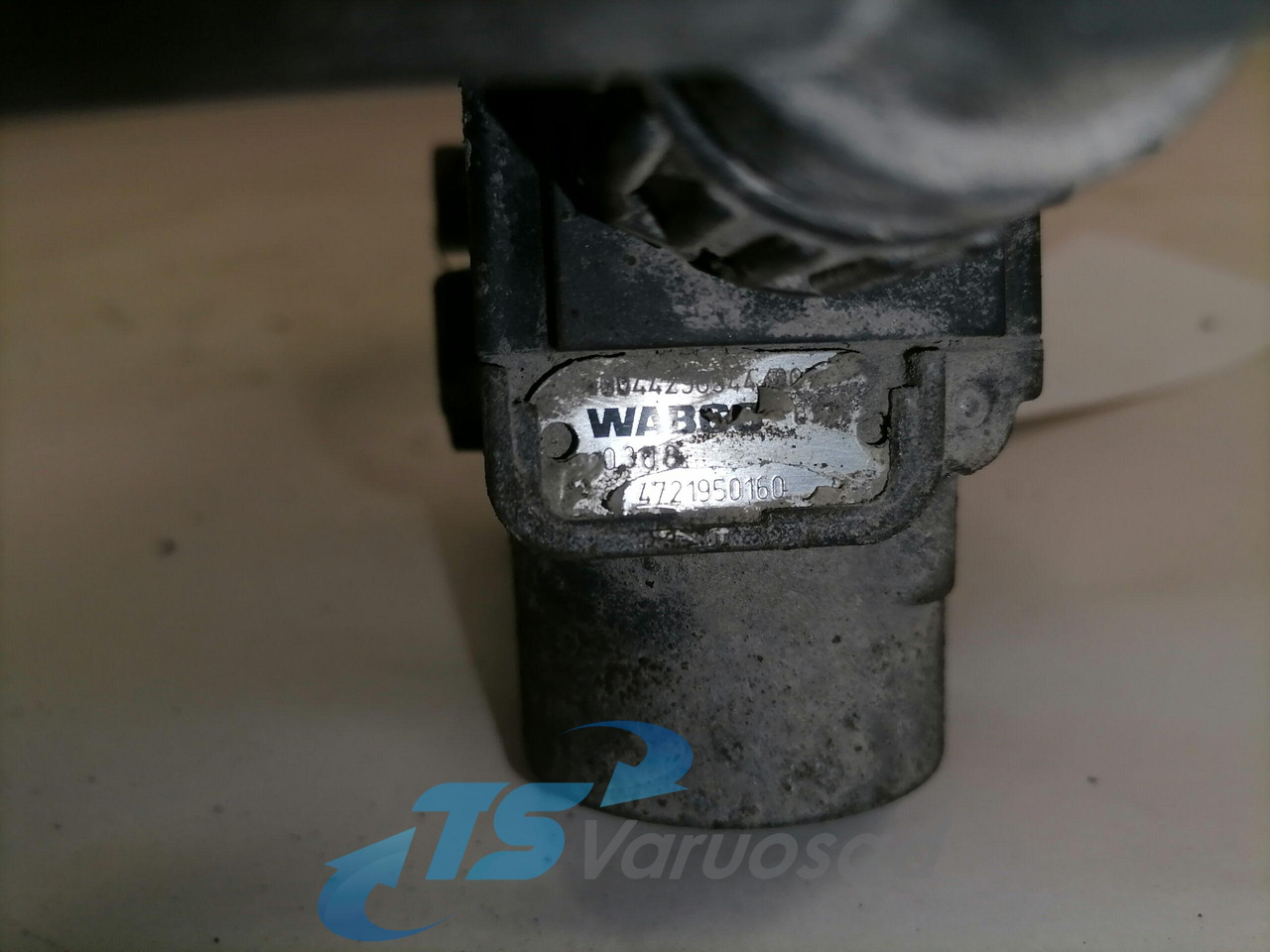 Mercedes-Benz ABS brake valve 0044296544 - Βαλβίδα φρένων για Φορτηγό: φωτογραφία 3 Mercedes-Benz ABS brake valve 0044296544 - Βαλβίδα φρένων για Φορτηγό: φωτογραφία 3