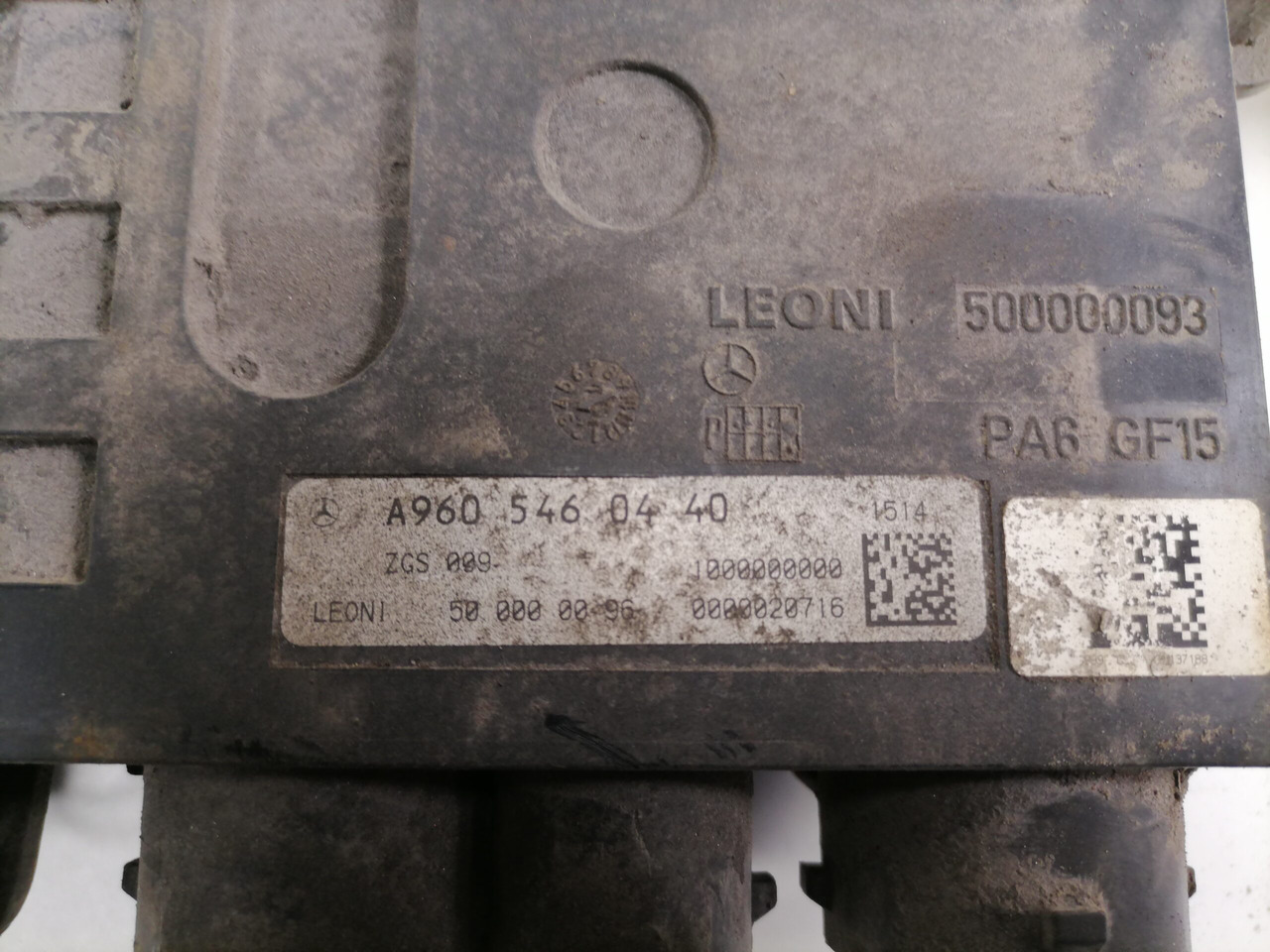 Mercedes-Benz Juhtmestiku harukarp A9605460440 - Ηλεκτρική ασφάλεια για Φορτηγό: φωτογραφία 4 Mercedes-Benz Juhtmestiku harukarp A9605460440 - Ηλεκτρική ασφάλεια για Φορτηγό: φωτογραφία 4