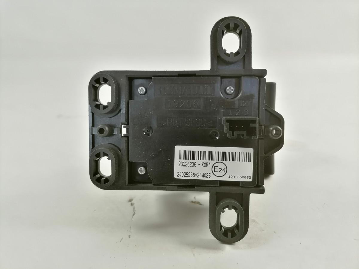 Renault Lüliti, käsipidur 23126236 - Καμπίνα για Φορτηγό: φωτογραφία 5 Renault Lüliti, käsipidur 23126236 - Καμπίνα για Φορτηγό: φωτογραφία 5