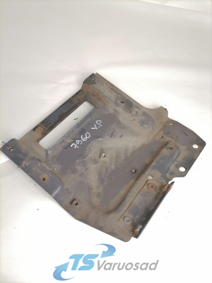 Scania Bumper bracket 1431584 - Προφυλακτήρας για Φορτηγό: φωτογραφία 1 Scania Bumper bracket 1431584 - Προφυλακτήρας για Φορτηγό: φωτογραφία 1