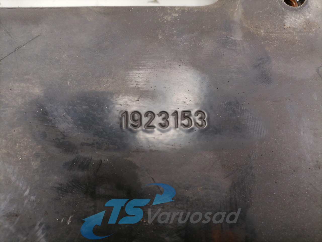 Scania Bumper bracket 1923153 - Προφυλακτήρας για Φορτηγό: φωτογραφία 2 Scania Bumper bracket 1923153 - Προφυλακτήρας για Φορτηγό: φωτογραφία 2