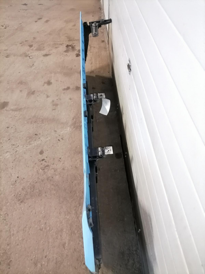 Scania Kabiini tuulesuunaja, parem külg 2978956 - Αεροδυναμική/ Αεροτομή για Φορτηγό: φωτογραφία 2 Scania Kabiini tuulesuunaja, parem külg 2978956 - Αεροδυναμική/ Αεροτομή για Φορτηγό: φωτογραφία 2