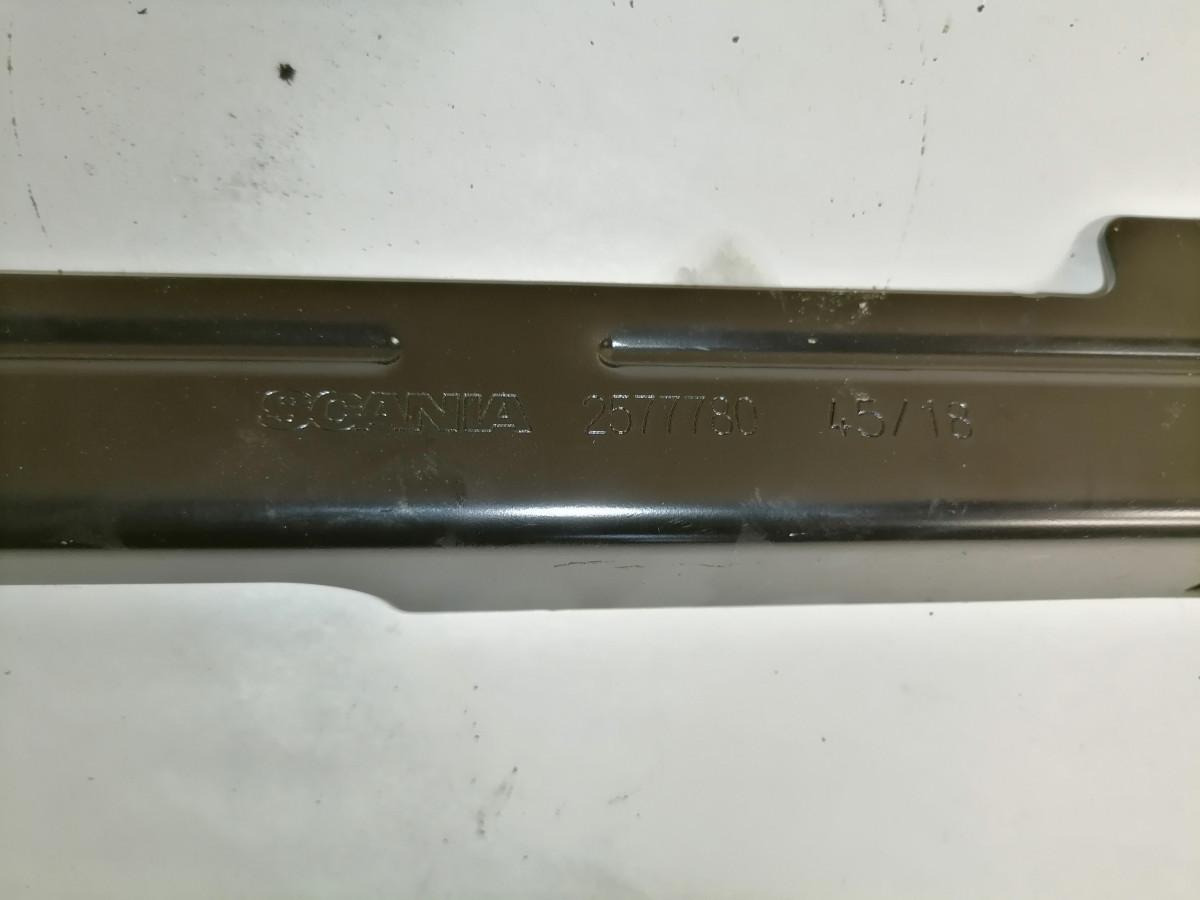 Scania Salongi kronstein 2577780 - Γενικό ανταλλακτικό για Φορτηγό: φωτογραφία 4 Scania Salongi kronstein 2577780 - Γενικό ανταλλακτικό για Φορτηγό: φωτογραφία 4