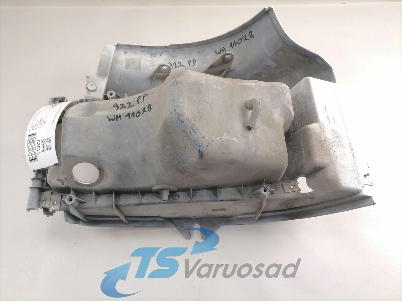 Scania Scania esitule korpus, parem 1438564 - Φωτισμός για Φορτηγό: φωτογραφία 2 Scania Scania esitule korpus, parem 1438564 - Φωτισμός για Φορτηγό: φωτογραφία 2