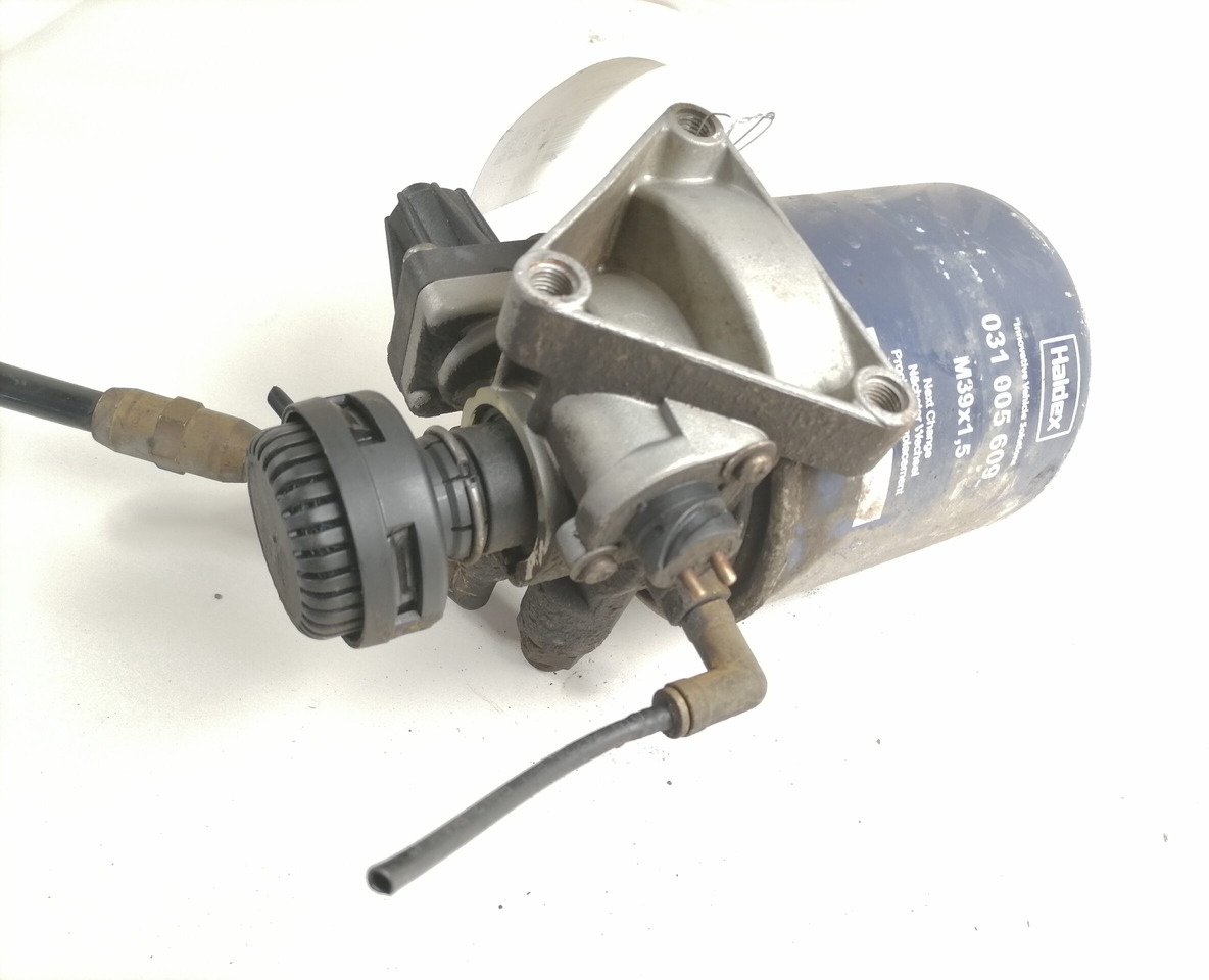Volvo Air dryer 20393894 - Βαλβίδα φρένων για Φορτηγό: φωτογραφία 2 Volvo Air dryer 20393894 - Βαλβίδα φρένων για Φορτηγό: φωτογραφία 2