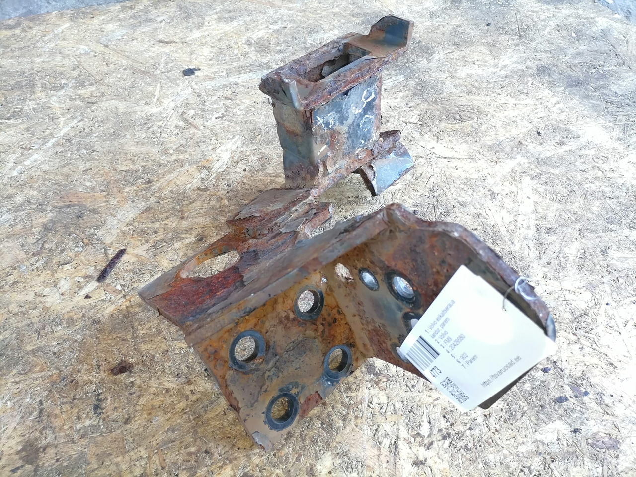 Volvo Bumper bracket 20429580 - Προφυλακτήρας για Φορτηγό: φωτογραφία 3 Volvo Bumper bracket 20429580 - Προφυλακτήρας για Φορτηγό: φωτογραφία 3
