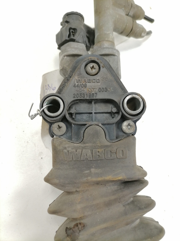 Volvo Cab suspension control valve 20531967 - Ανάρτηση καμπίνας για Φορτηγό: φωτογραφία 2 Volvo Cab suspension control valve 20531967 - Ανάρτηση καμπίνας για Φορτηγό: φωτογραφία 2