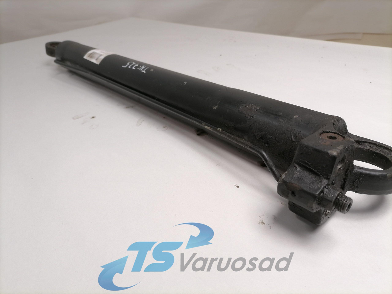 Volvo Cab tilting cylinder 3198842 - Ανάρτηση καμπίνας για Φορτηγό: φωτογραφία 2 Volvo Cab tilting cylinder 3198842 - Ανάρτηση καμπίνας για Φορτηγό: φωτογραφία 2